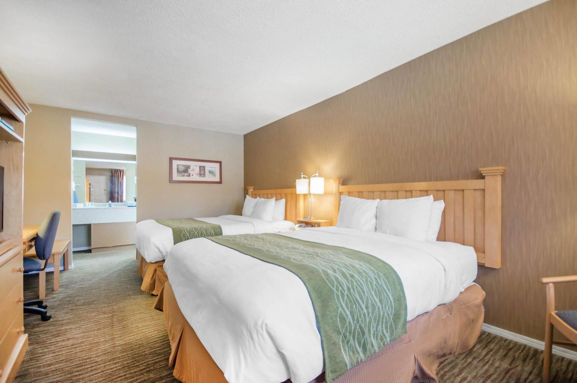 Econo Lodge Inn & Suites West Vancouver Exterior foto